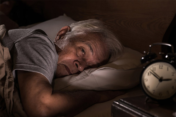 Tác dụng của cao atiso hỗ trợ điều trị mất ngủ ở người lớn tuổi